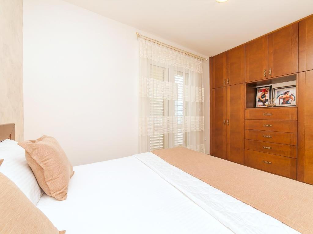 Apartments Balbo Bijela Chambre photo