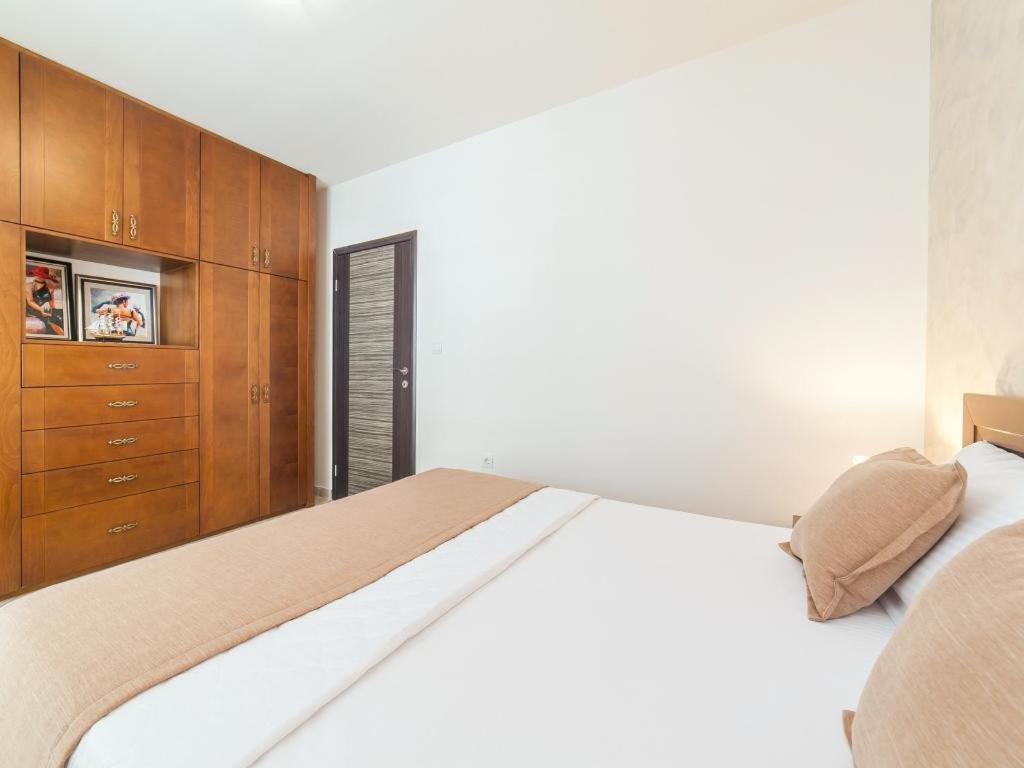Apartments Balbo Bijela Chambre photo