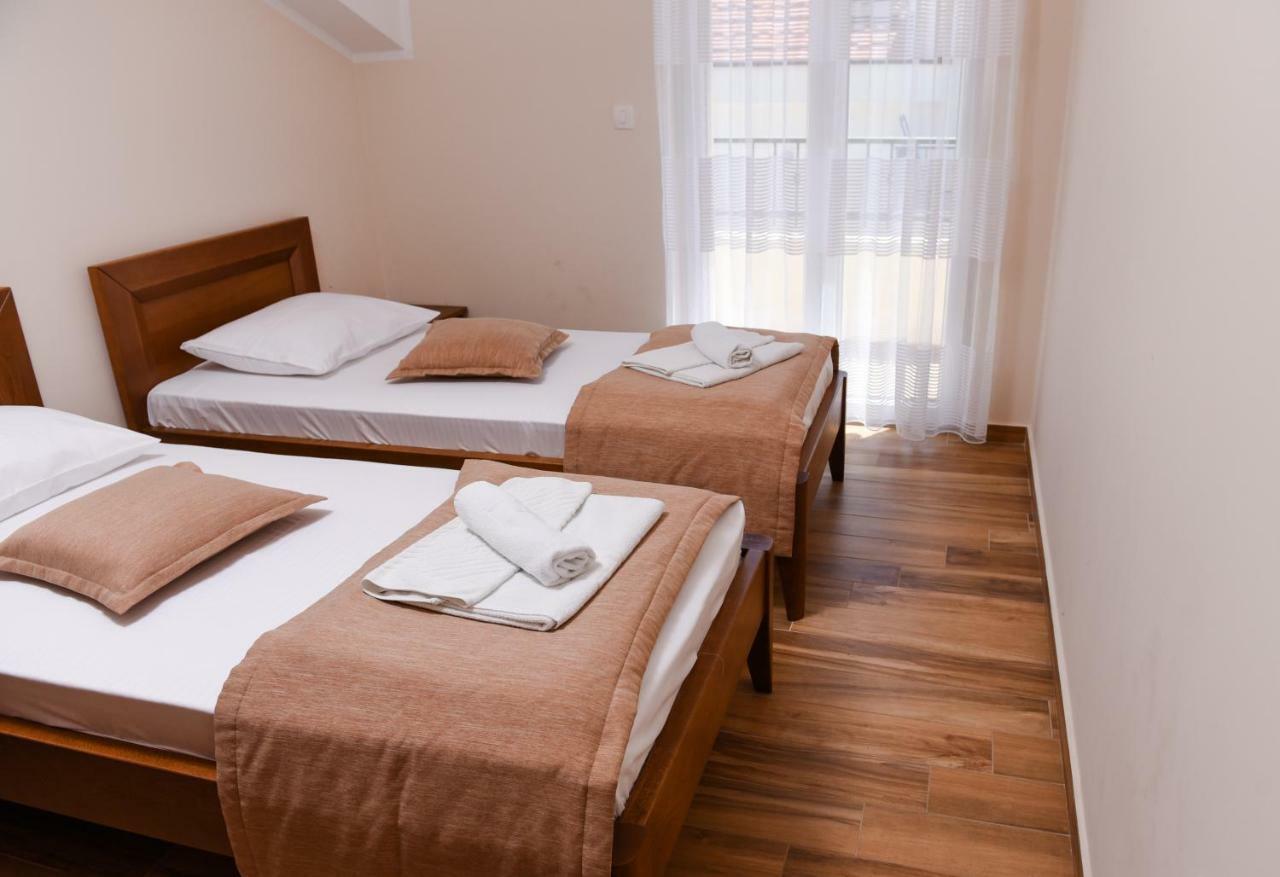 Apartments Balbo Bijela Extérieur photo
